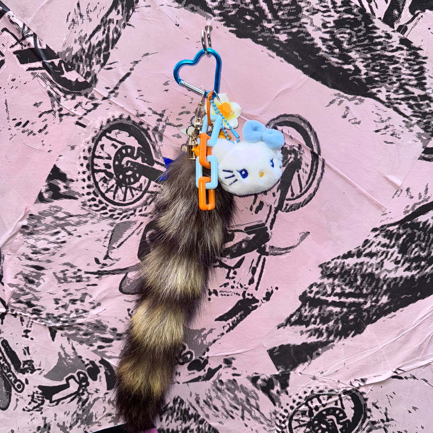 TOYBOY GALLERY Dark Raccoon Tail Heart Carabiner Charm